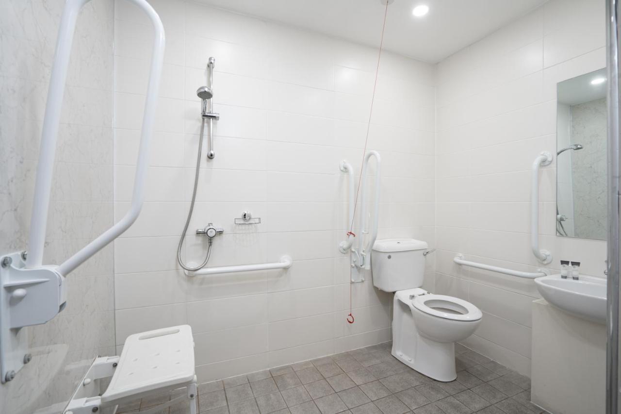 Strangford Arms Hotel Newtownards Ngoại thất bức ảnh